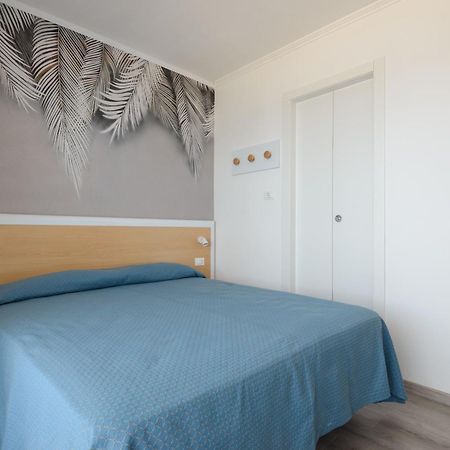 Hotel Aurea Bellaria-Igea Marina Buitenkant foto
