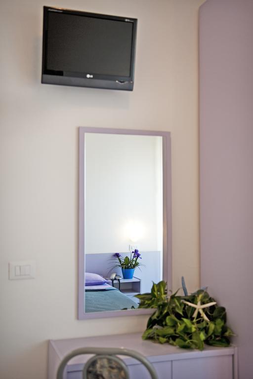 Hotel Aurea Bellaria-Igea Marina Kamer foto